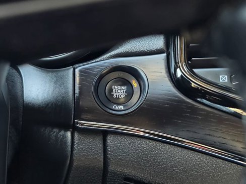 Used 2019 Jeep Grand Cherokee High Altitude image 34
