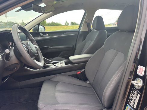 Used 2022 Kia K5 LXS image 9