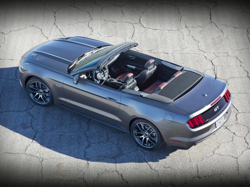 Used 2015 Ford Mustang Convertible w/ Equipment Group 051A image 1