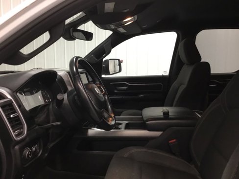 Used 2019 RAM 1500 Big Horn image 6