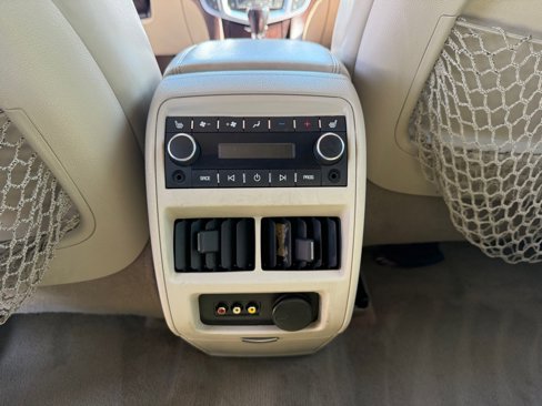 Used 2012 Cadillac SRX Premium image 20