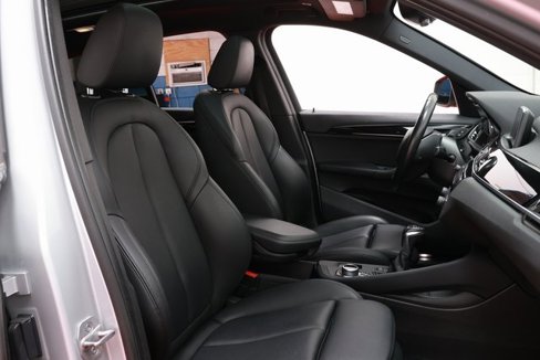 Used 2018 BMW X1 xDrive28i image 15