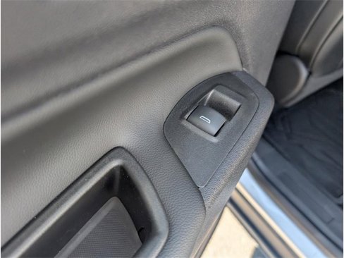 Used 2021 Chevrolet Equinox Premier image 11