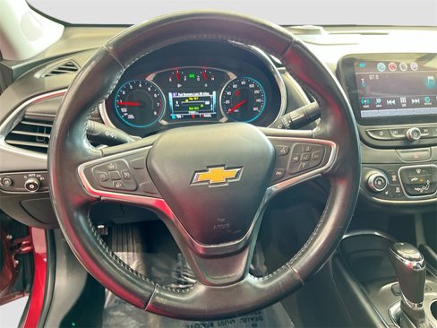 Used 2018 Chevrolet Malibu LT w/ Leather Package image 11