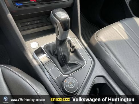 Certified 2022 Volkswagen Tiguan SE w/ Panoramic Sunroof Package image 28