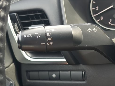 Used 2023 Nissan Rogue SV w/ SV Premium Package image 27
