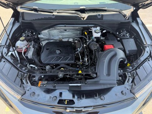 Used 2022 Chevrolet TrailBlazer RS w/ Sun and Liftgate Package image 13
