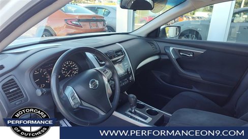 Used 2015 Nissan Altima 2.5 SV image 11