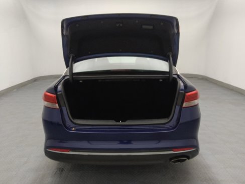 Used 2017 Kia Optima LX image 29