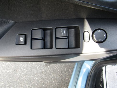 Used 2011 MAZDA MAZDA3 i Touring image 15