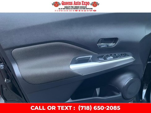 Used 2020 Nissan Kicks SV image 15