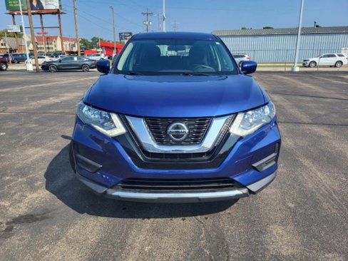 Used 2018 Nissan Rogue S image 16