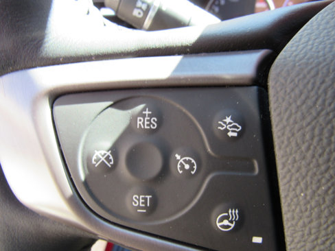 Used 2021 GMC Acadia AT4 w/ Technology Package image 17