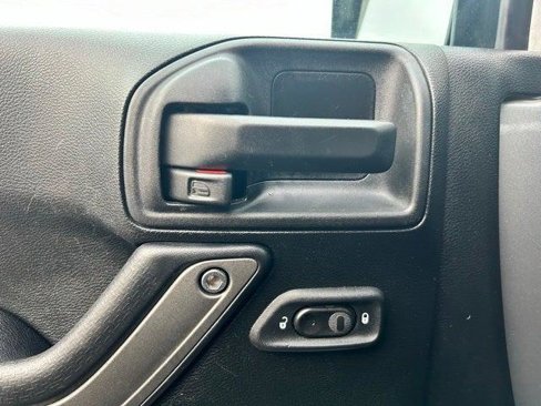 Certified 2017 Jeep Wrangler Unlimited Sport w/ Quick Order Package 24S image 18