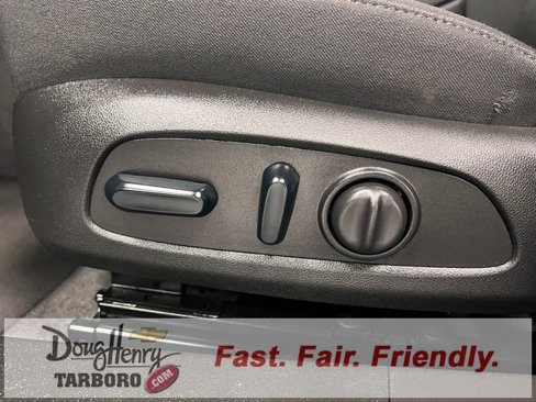 Used 2024 Chevrolet Malibu LT image 28