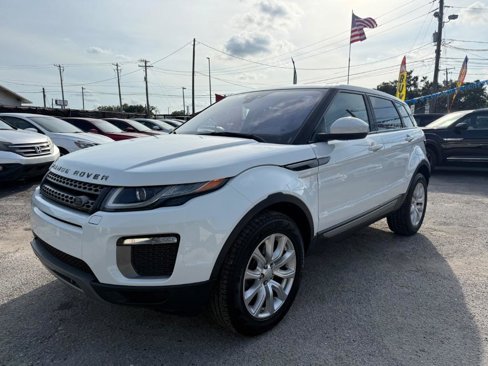 Used 2016 Land Rover Range Rover Evoque SE image 1