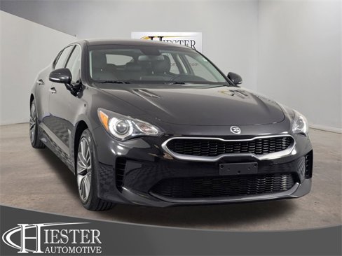 Used 2019 Kia Stinger image 1