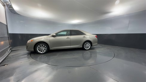 Used 2013 Toyota Camry XLE image 6