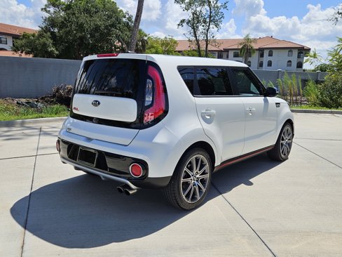 Certified 2018 Kia Soul ! w/ Tech Package image 7