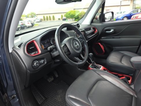 Used 2022 Jeep Renegade Trailhawk w/ Sun/Sound Group image 15
