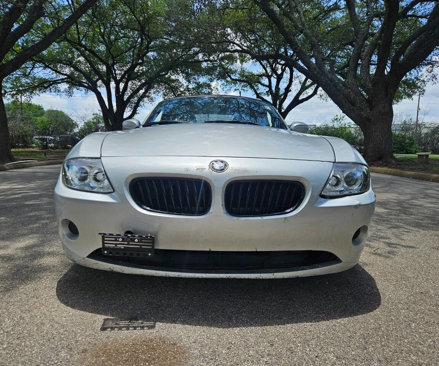Used 2003 BMW Z4 2.5i image 10