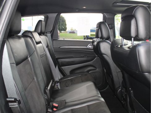 Certified 2020 Jeep Grand Cherokee Altitude image 29