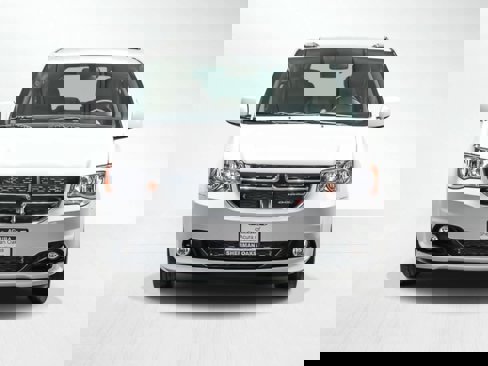Used 2019 Dodge Grand Caravan SXT image 7