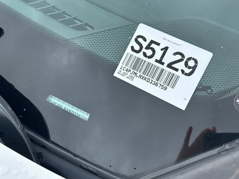 Used 2019 Jeep Cherokee Latitude Plus image 29