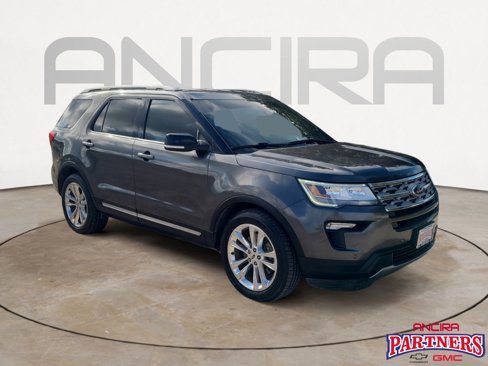 Used 2018 Ford Explorer XLT w/ Equipment Group 202A image 1