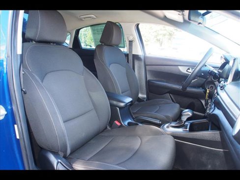 Used 2021 Kia Forte LXS image 11