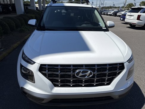 New 2025 Hyundai Venue SEL image 6