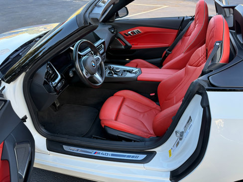 Used 2022 BMW Z4 M40i w/ Premium Package image 22