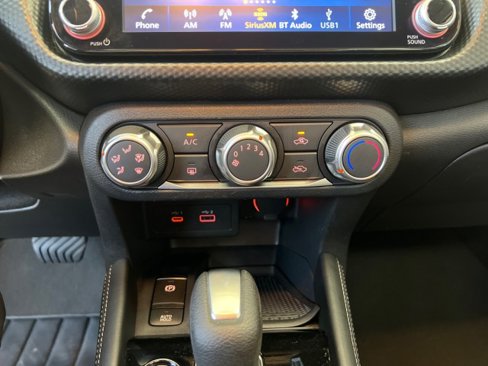 Used 2023 Nissan Kicks SV image 24