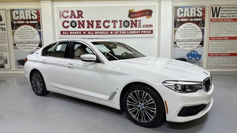 Used 2019 BMW 530e w/ Convenience Package image 2