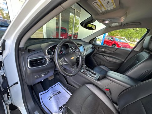 Used 2018 Chevrolet Equinox Premier image 14