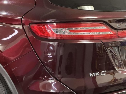 Used 2018 Lincoln MKC Premiere image 7