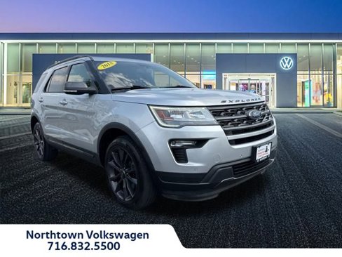 Used 2018 Ford Explorer XLT w/ Equipment Group 202A image 1