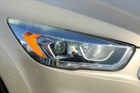 Used 2017 Ford Escape SE w/ SE Leather Comfort Package image 23