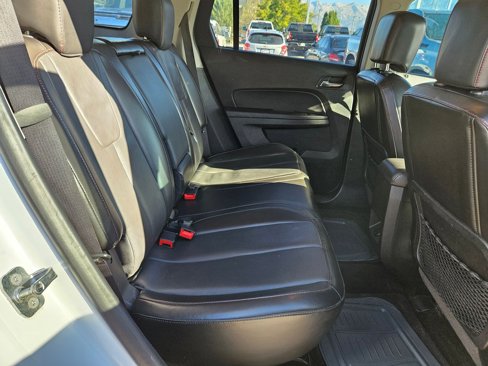 Used 2016 GMC Terrain SLT image 30