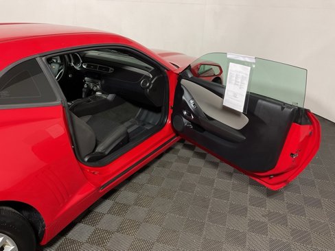 Used 2015 Chevrolet Camaro LS image 23