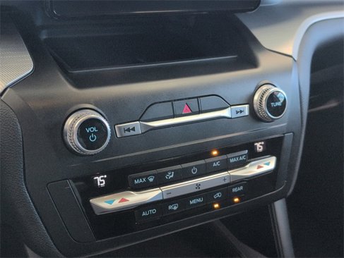 Used 2020 Ford Explorer XLT w/ Equipment Group 202A image 20