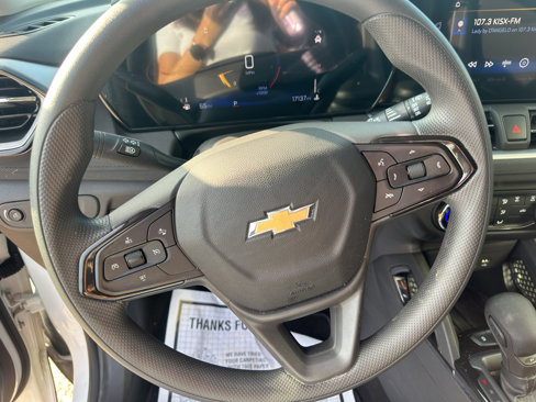 Used 2024 Chevrolet TrailBlazer LS w/ LS Convenience Package image 9
