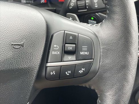 Used 2020 Ford Escape Titanium image 22