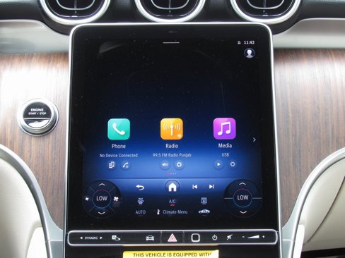 New 2025 Mercedes-Benz GLC 300 4MATIC image 30