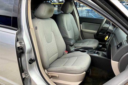 Used 2012 Ford Fusion S image 8