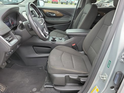 Used 2021 GMC Terrain SLE image 13