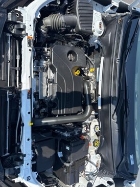 Used 2023 Chevrolet Equinox Premier image 7
