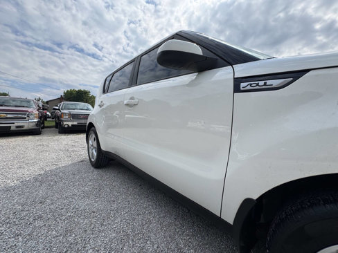 Used 2019 Kia Soul w/ Convenience Package image 9