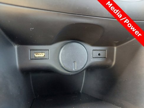 Used 2016 Buick Cascada Premium image 18