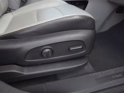 Used 2018 GMC Terrain SLT w/ Preferred Package image 36